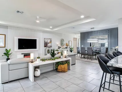 $639,000 | 9822 Shoreline Vw Way, Wesley Chapel, FL 33545