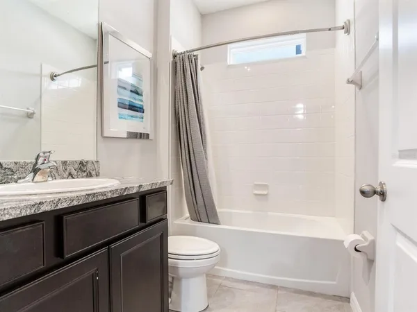 $633,000 | 9822 Shoreline Vw Way, Wesley Chapel, FL 33545