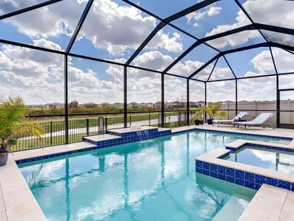 $633,000 | 9822 Shoreline Vw Way, Wesley Chapel, FL 33545