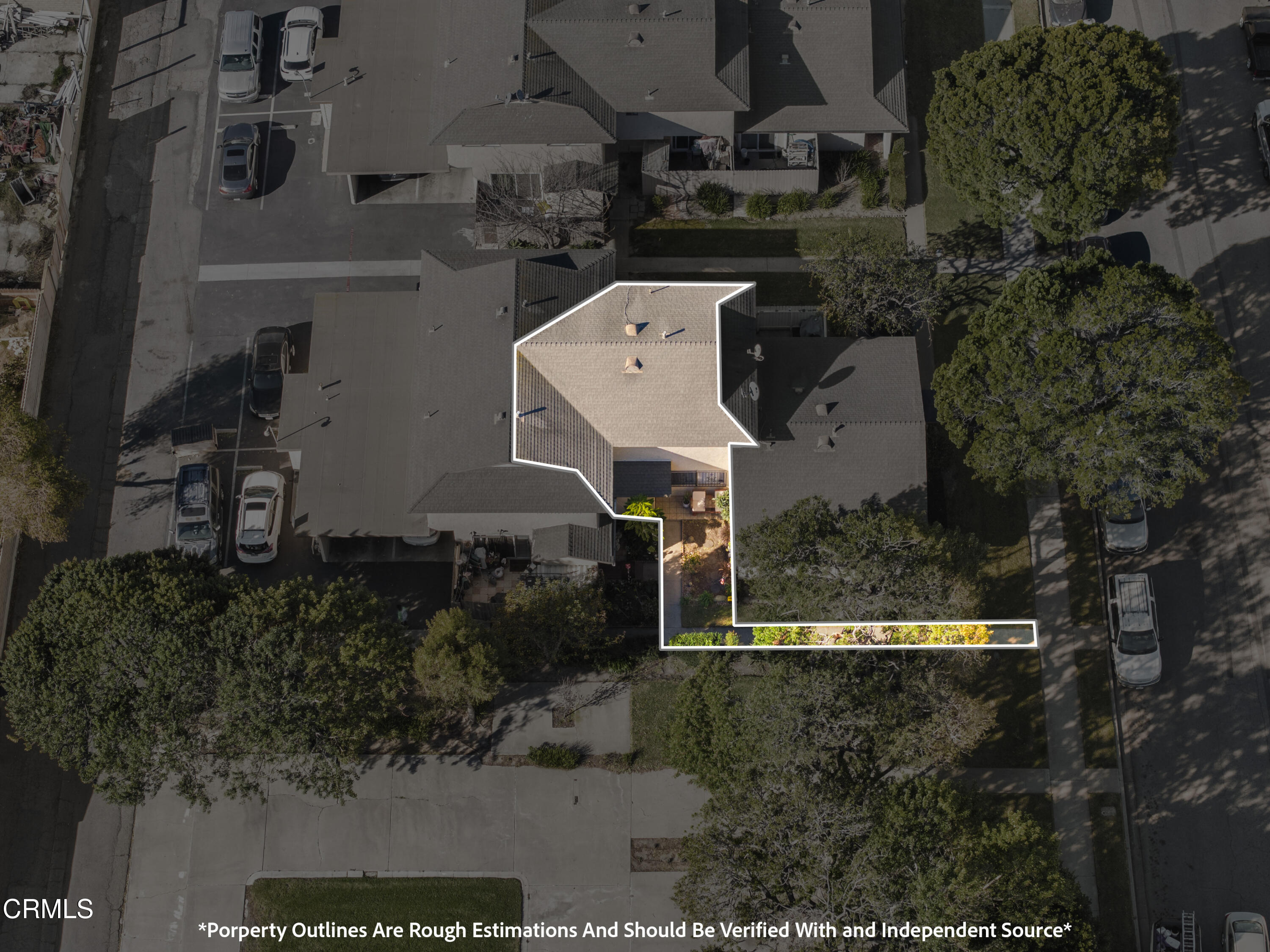 1012 Cheyenne Way Oxnard, CA 93033 - Photo 16 of 16 an aerial view of a house with a yard