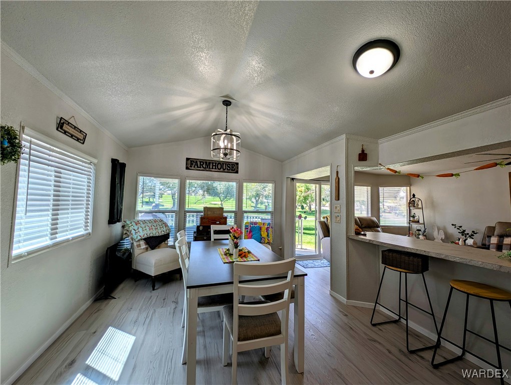 2000 Ramar Road, Unit 632 Bullhead City, AZ 86442 - Photo 18 of 33 Dining Area