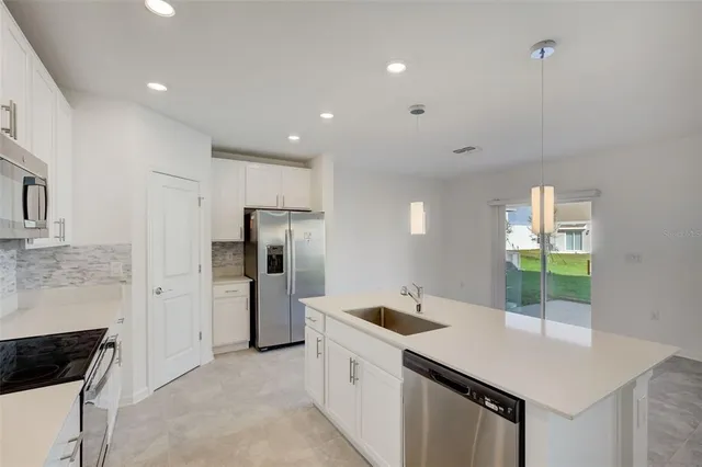 $1,950 | 633 Trotters Drive, Eagle Lake, FL 33839