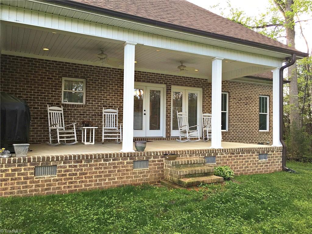 1132 Boone Road Burlington, NC 27217 - Photo 3 of 20 Gallery Image 3