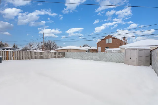 $3,750 | 2913 Kensington Avenue, Westchester, IL 60154