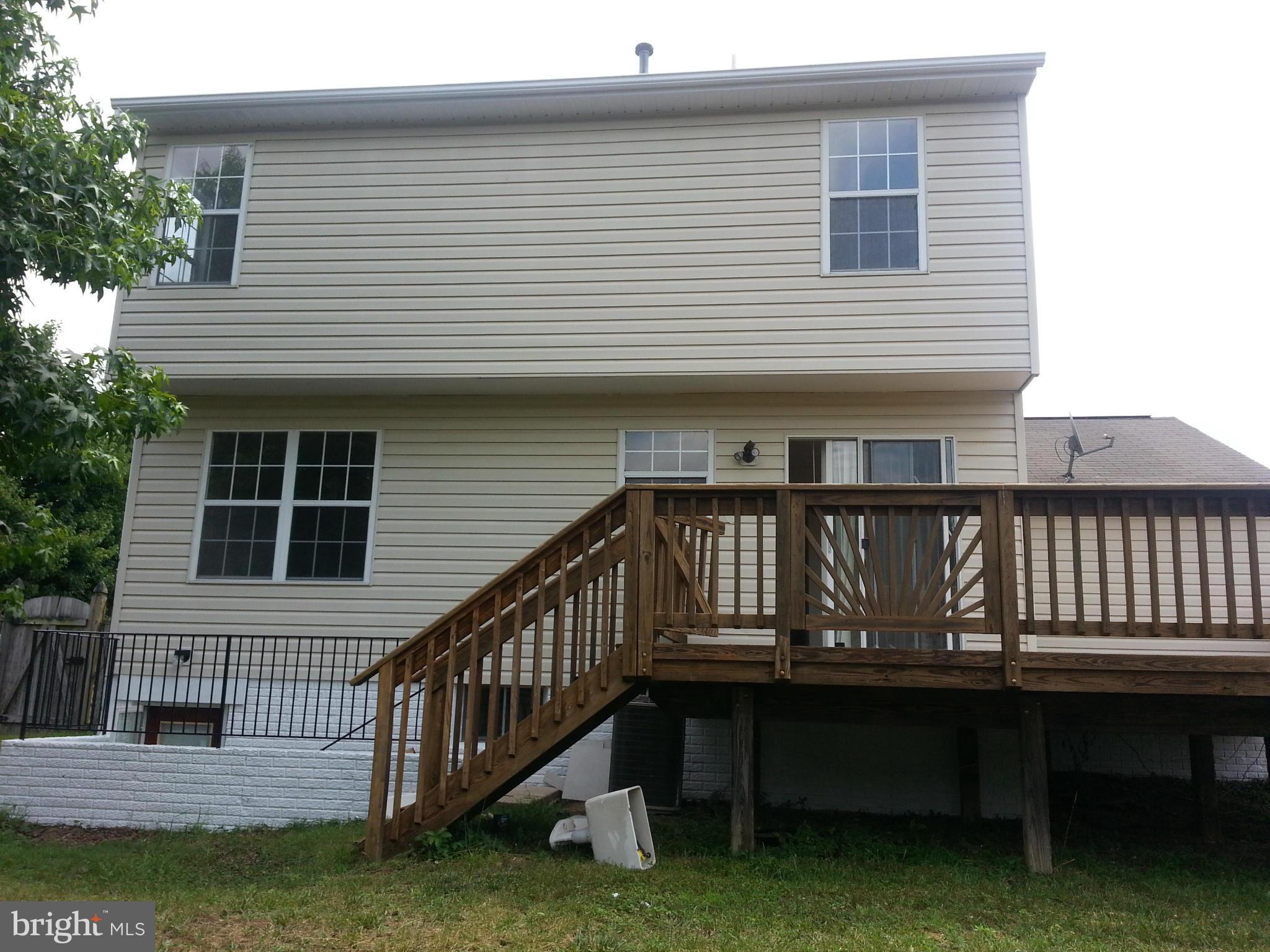 7304 Friendship Road Clinton, MD 20735 - Photo 9 of 9 Exterior (Rear)