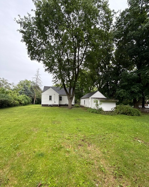 5N320 Powis Road Wayne, IL 60184 - Photo 12 of 13