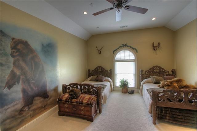 3334 Armstrong Valley Road Murfreesboro, TN 37128 - Photo 15 of 19 a bed room with furniture and a ceiling fan
