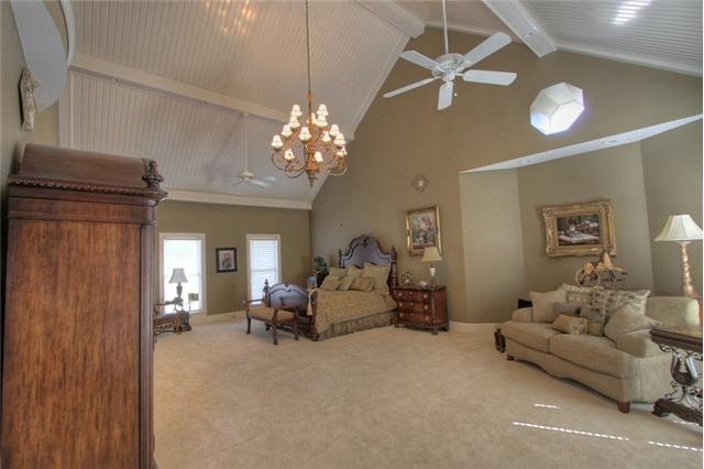3334 Armstrong Valley Road Murfreesboro, TN 37128 - Photo 10 of 19 a living room with furniture chandelier and a chandelier