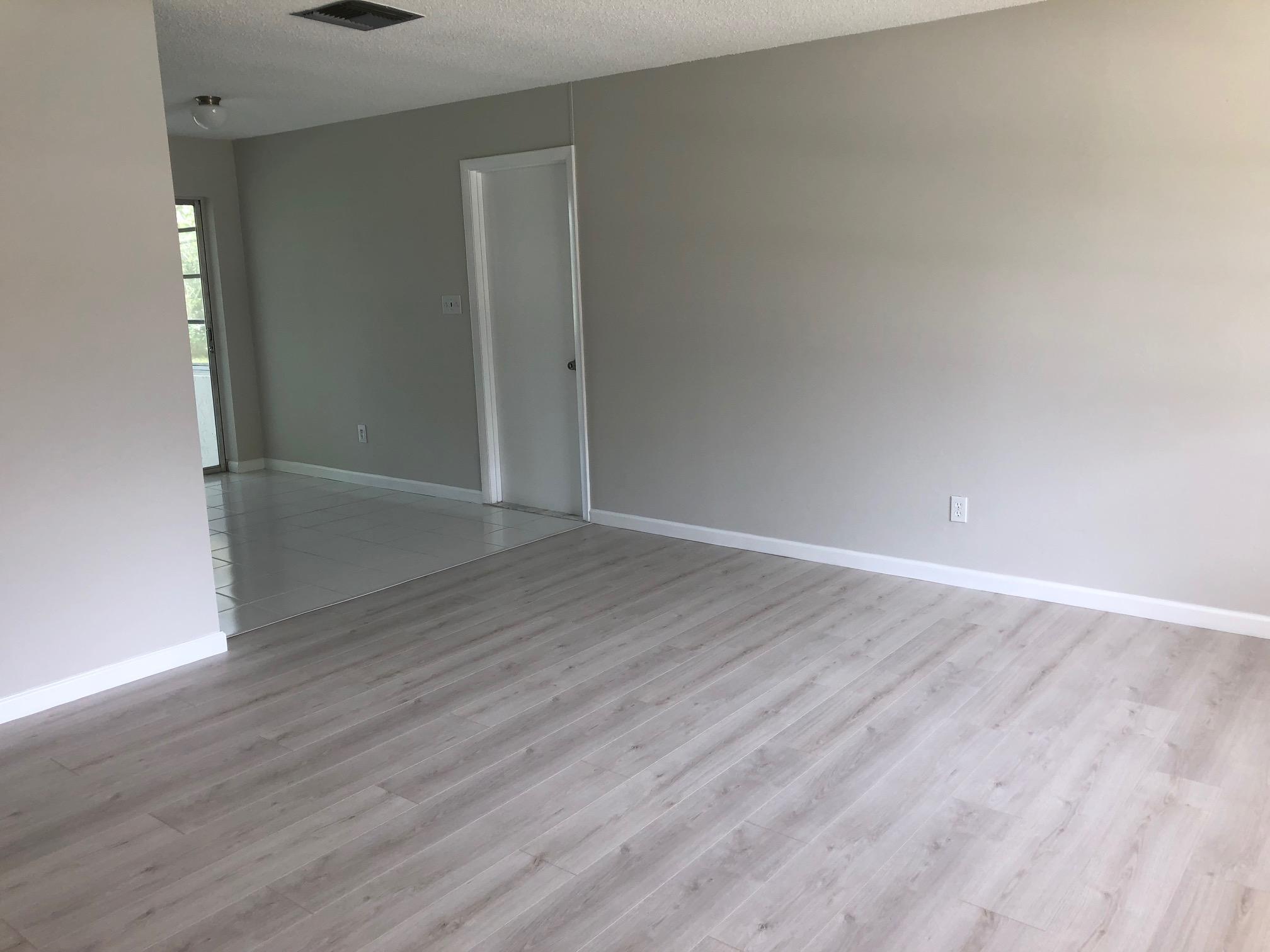 8205 Northwest 100th Terrace Tamarac, FL 33321 - Photo 2 of 15 IMG_0332