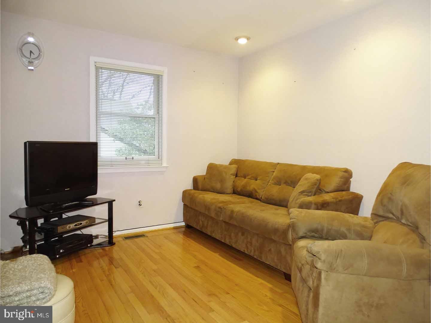 710 Bridgeview Road Langhorne, PA 19053 - Photo 17 of 25 Bedroom 4