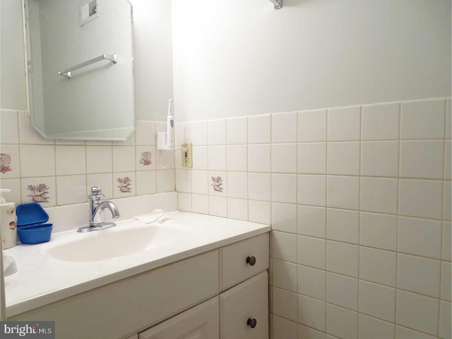 710 Bridgeview Road Langhorne, PA 19053 - Photo 19 of 25 Half Bath