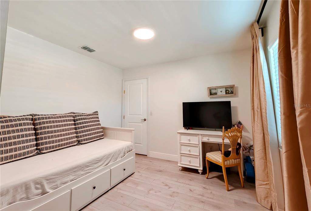 49 West Marbrisa Way Kissimmee, FL 34743 - Photo 8 of 13