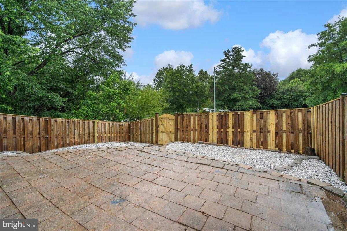 13000 Country Ridge Drive Germantown, MD 20874 - Photo 30 of 37 Fully fenced backyard