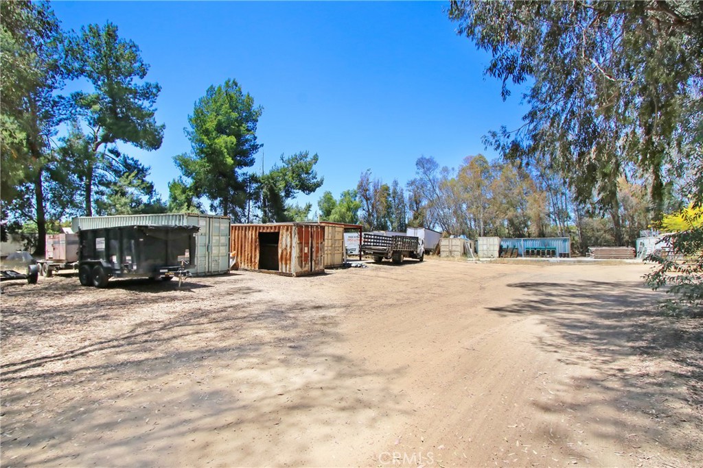 30925 Old Windmill Road Menifee, CA 92584 - Photo 18 of 23