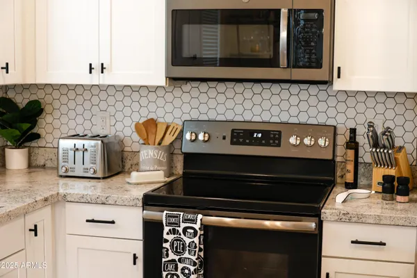 $3,400 | 2658 South Harmony Avenue, Gilbert, AZ 85295