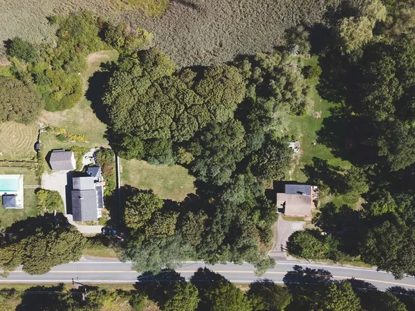 $499,000 | 23 Jeffrey's Neck Road, Ipswich, MA 01938