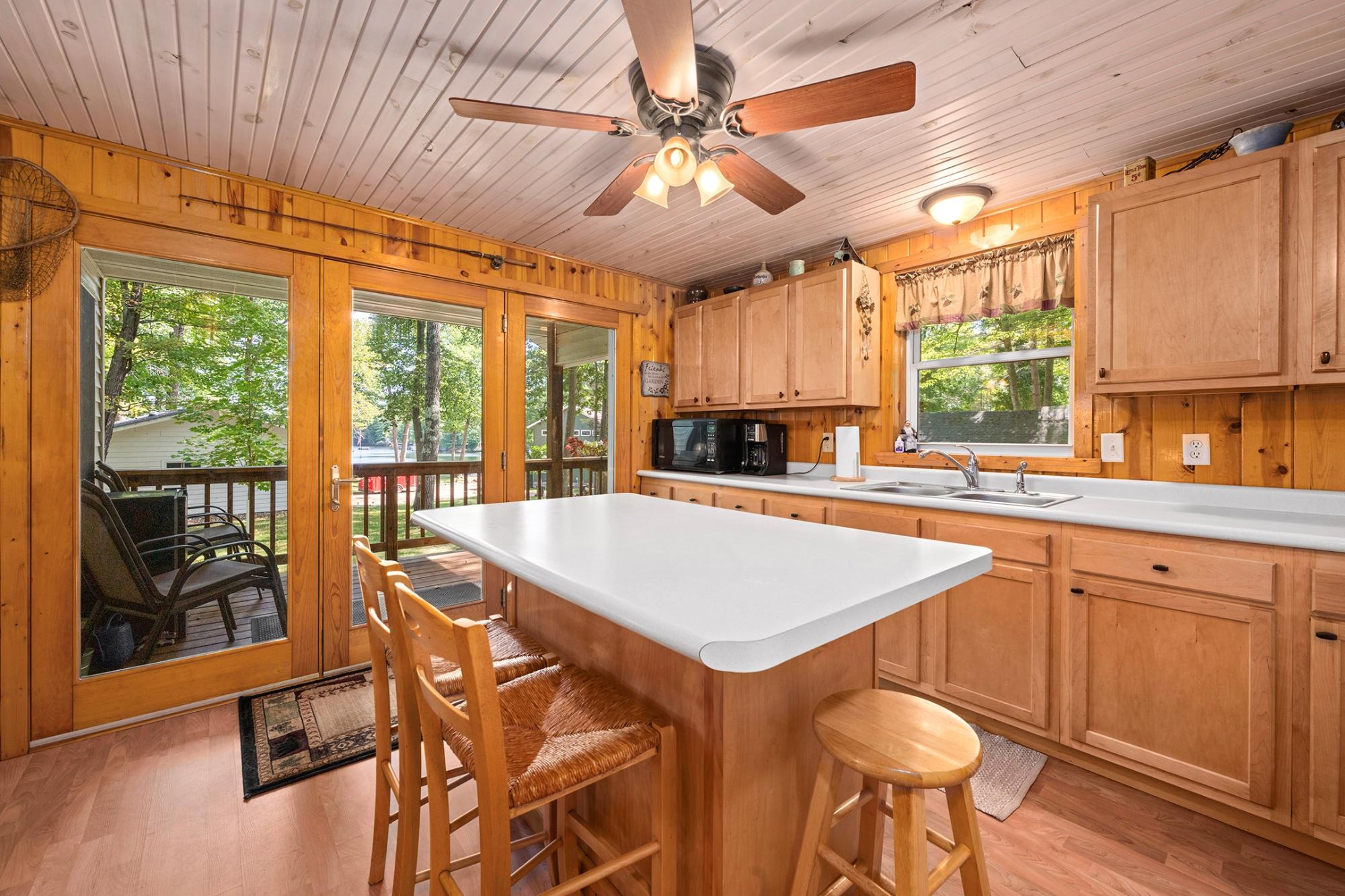 8234 Voss Road, Unit 5 Minocqua, WI 54548 - Photo 4 of 35 Gallery Image 4