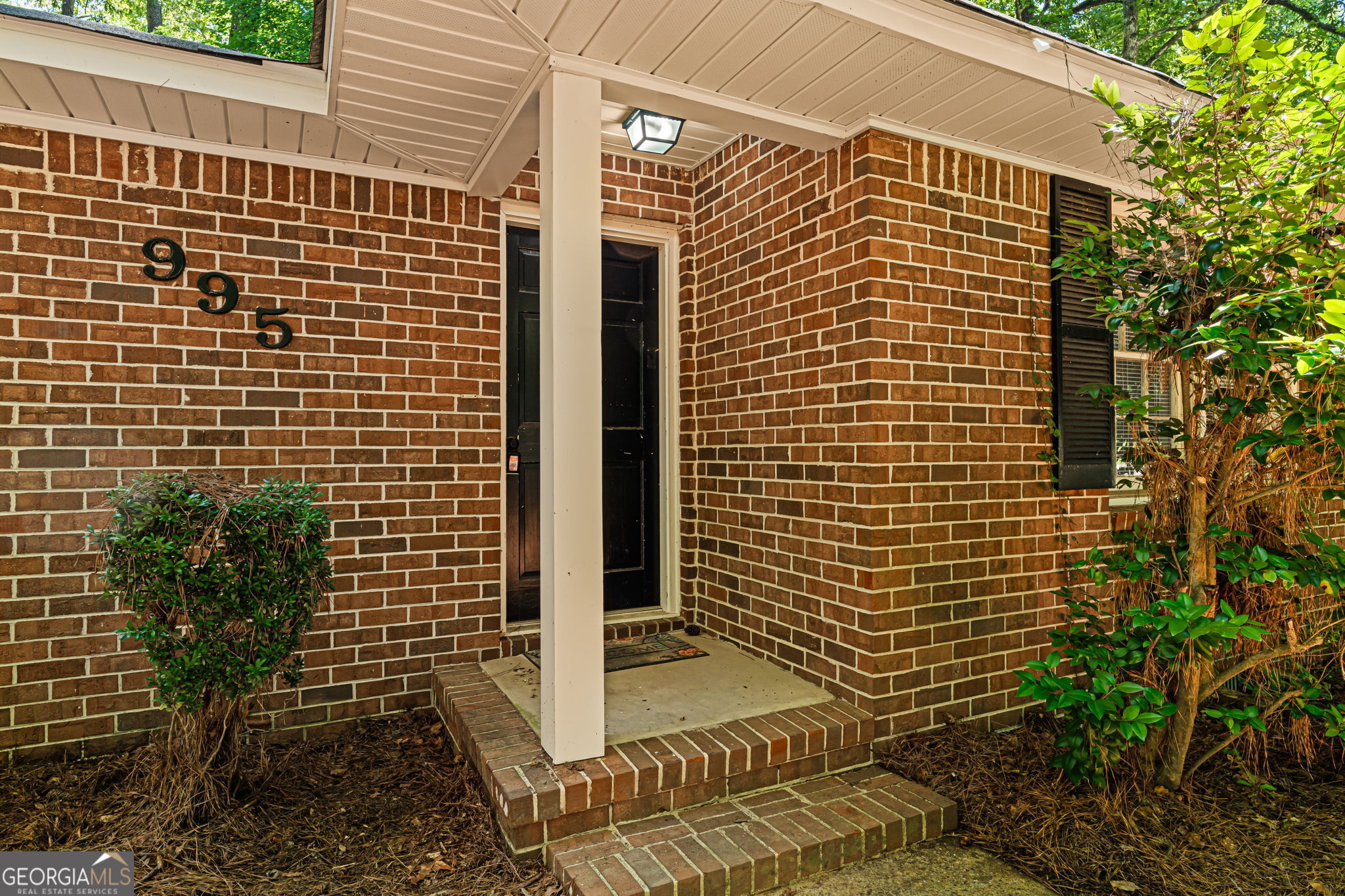 995 Roundtable Lane Macon, GA 31220 - Photo 3 of 39