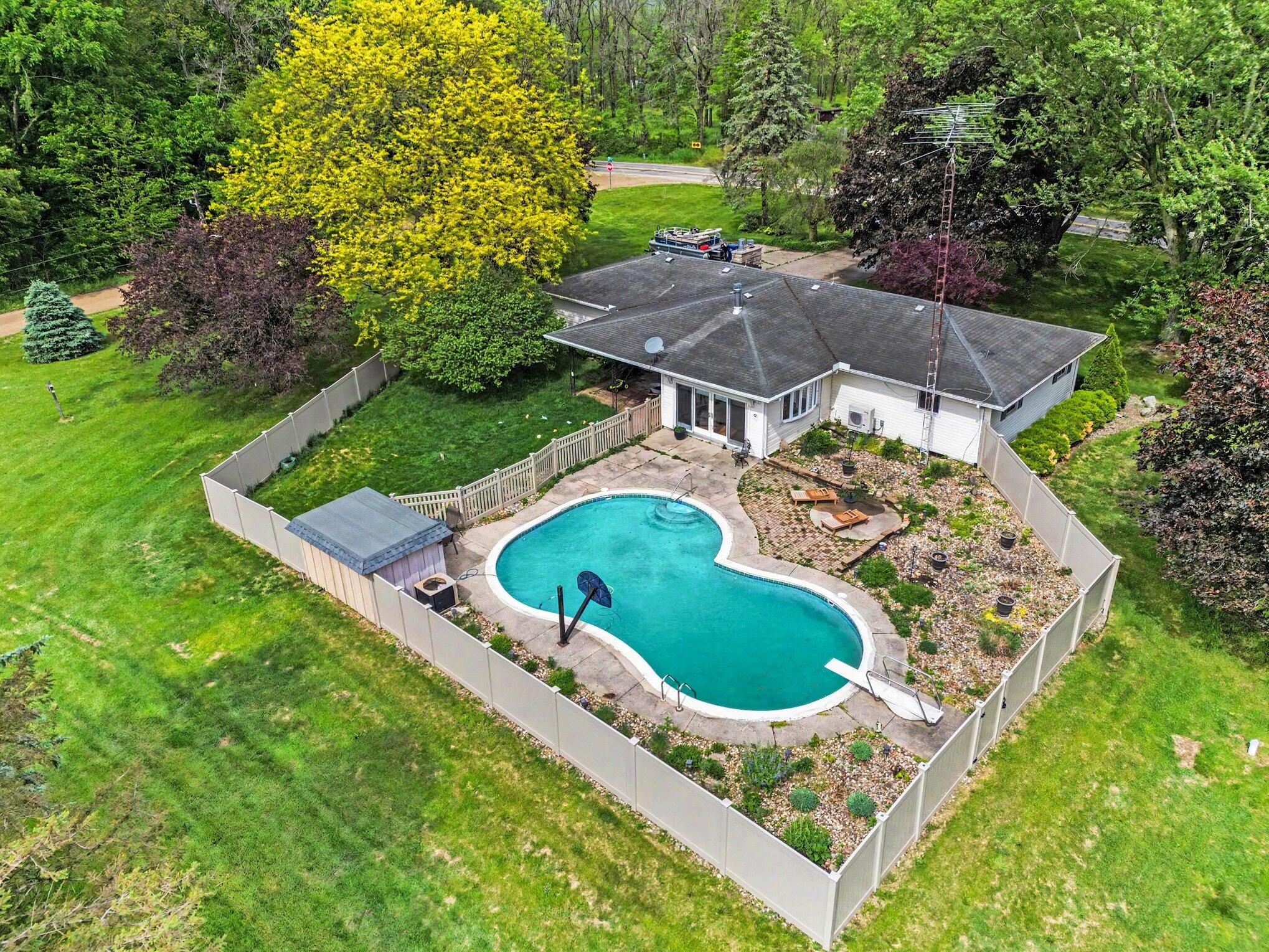 68544 Union Road Union, MI 49130 - Photo 35 of 39 037_dji_0044_916