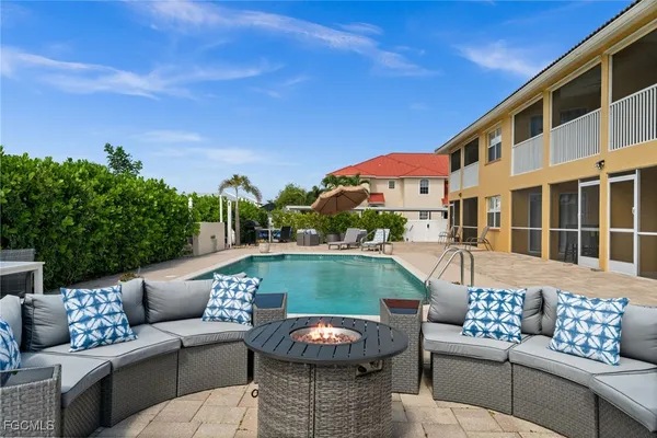 $2,800 | 5420 Chiquita Boulevard South, Unit B, Cape Coral, FL 33914