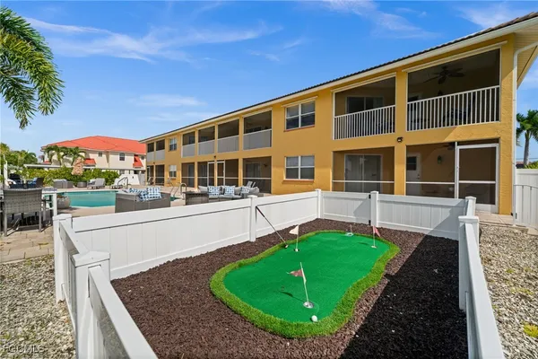 $2,800 | 5420 Chiquita Boulevard South, Unit B, Cape Coral, FL 33914