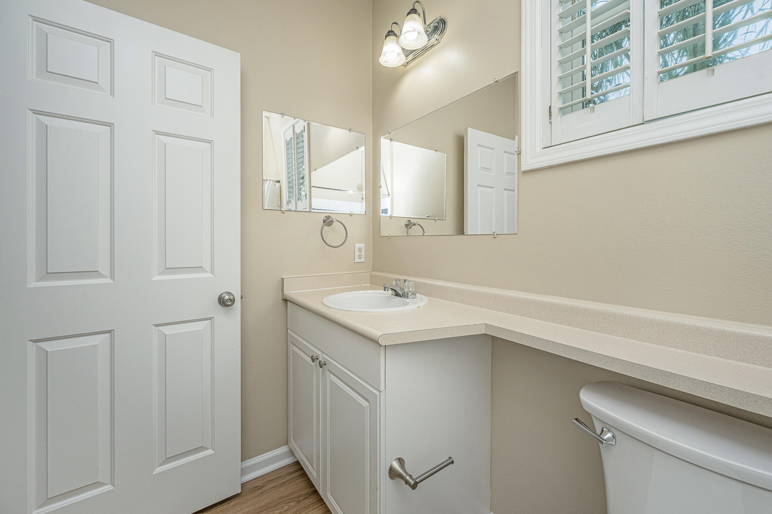 2127 Chatelain Way Mount Pleasant, SC 29464 - Photo 13 of 42 2127ChatelianWay026