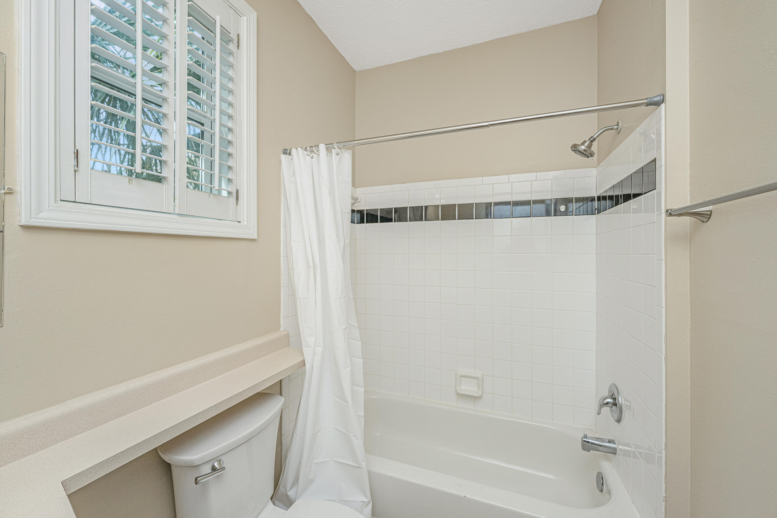 2127 Chatelain Way Mount Pleasant, SC 29464 - Photo 14 of 42 2127ChatelianWay027