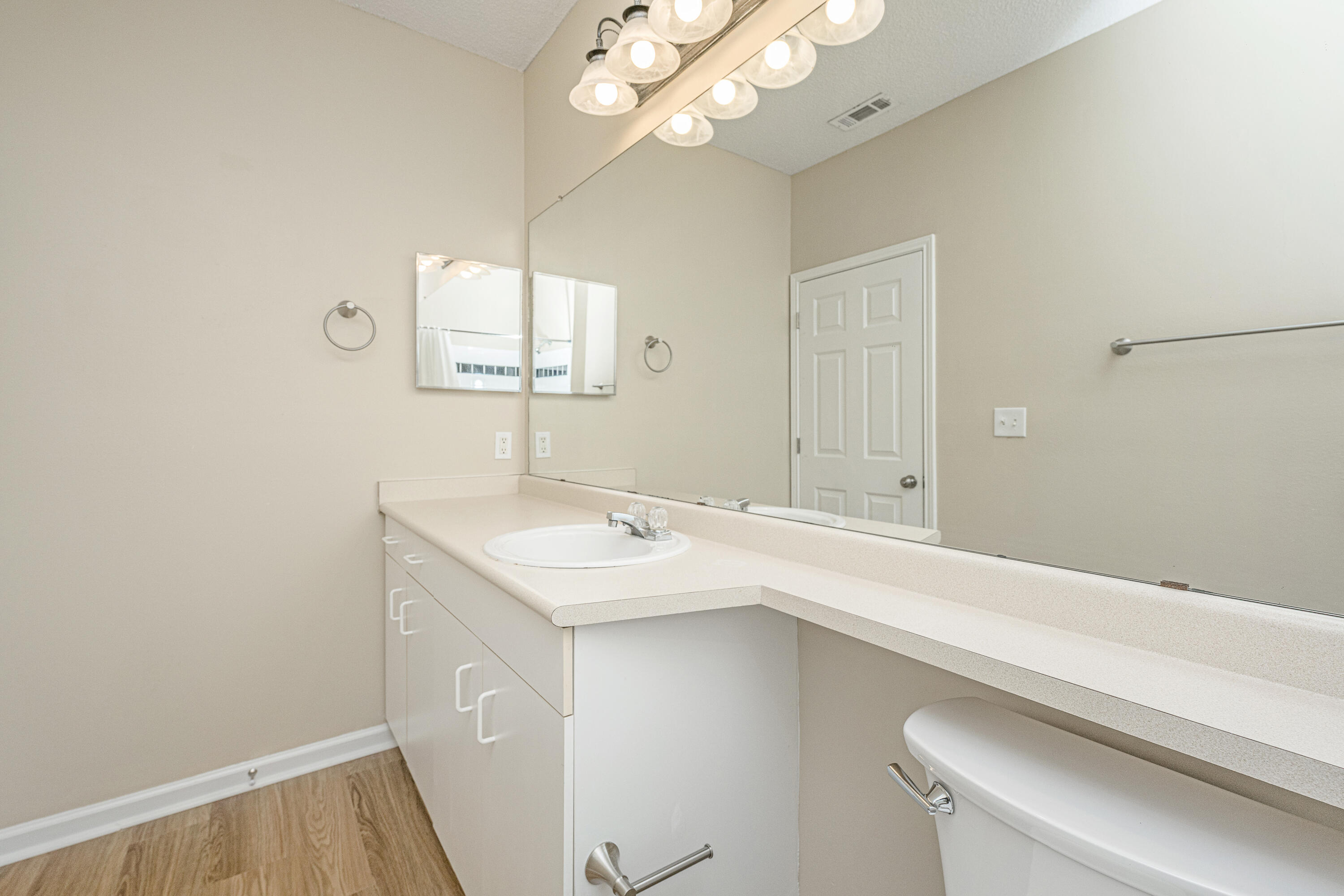 2127 Chatelain Way Mount Pleasant, SC 29464 - Photo 18 of 42 2127ChatelianWay023