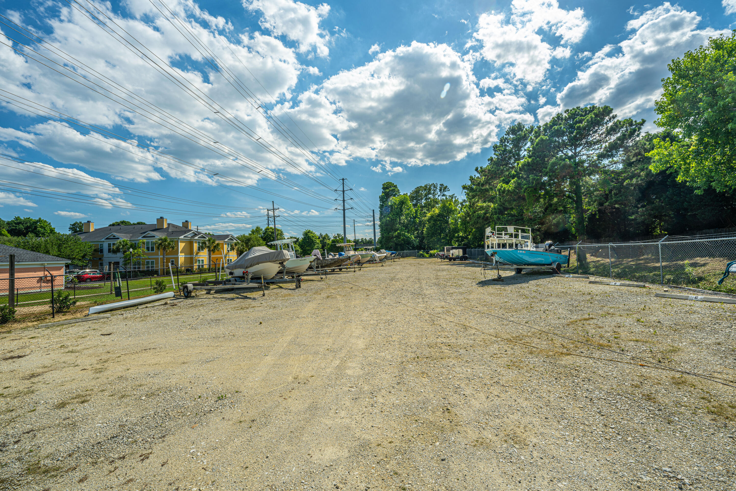 2127 Chatelain Way Mount Pleasant, SC 29464 - Photo 40 of 42 SouthHampton Boat Parking