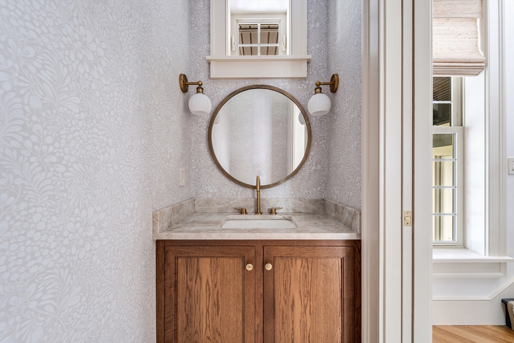 67 Park Street, Unit D Northampton, MA 01062 - Photo 16 of 42