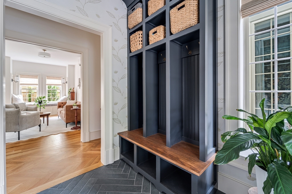 67 Park Street, Unit D Northampton, MA 01062 - Photo 4 of 42