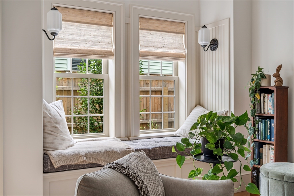 67 Park Street, Unit D Northampton, MA 01062 - Photo 8 of 42