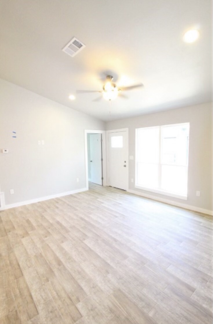 9404 Menchaca Road, Unit A Austin, TX 78748 - Photo 10 of 21