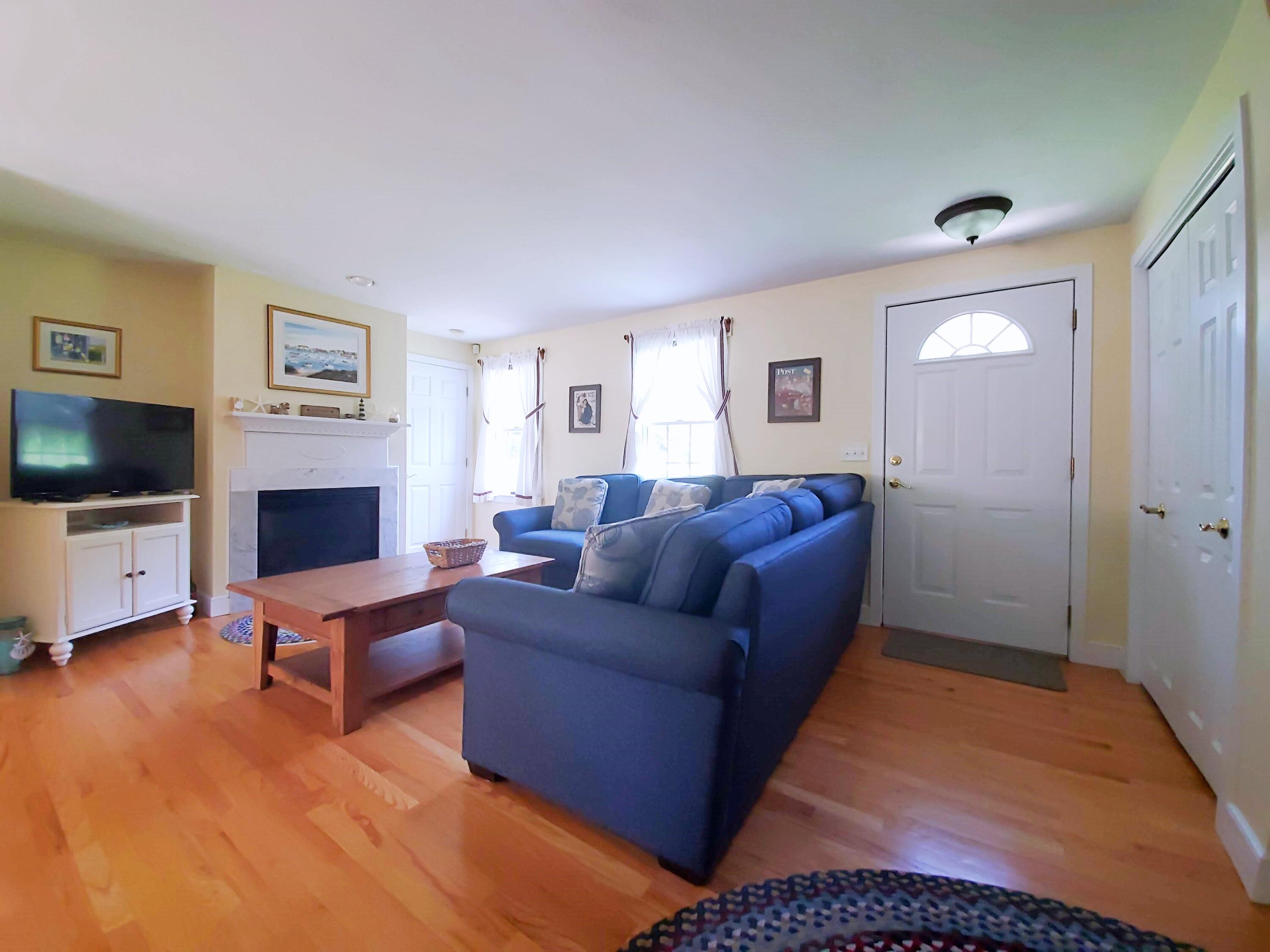 9 Buttonwood Road Harwich, MA 02645 - Photo 17 of 37 20220727_104439 ()