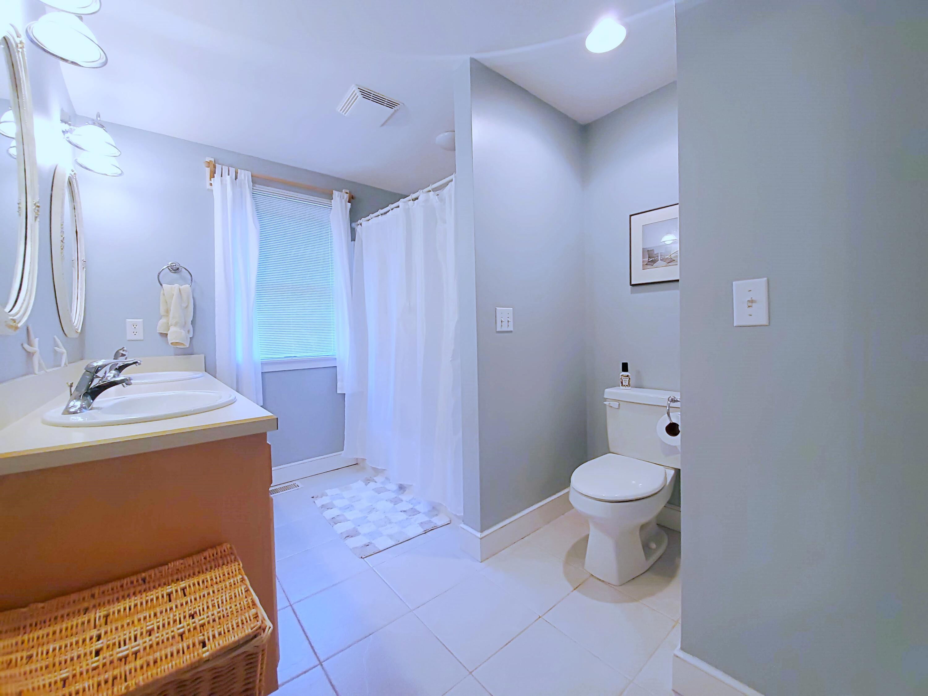 9 Buttonwood Road Harwich, MA 02645 - Photo 22 of 37 20220727_104506 ()