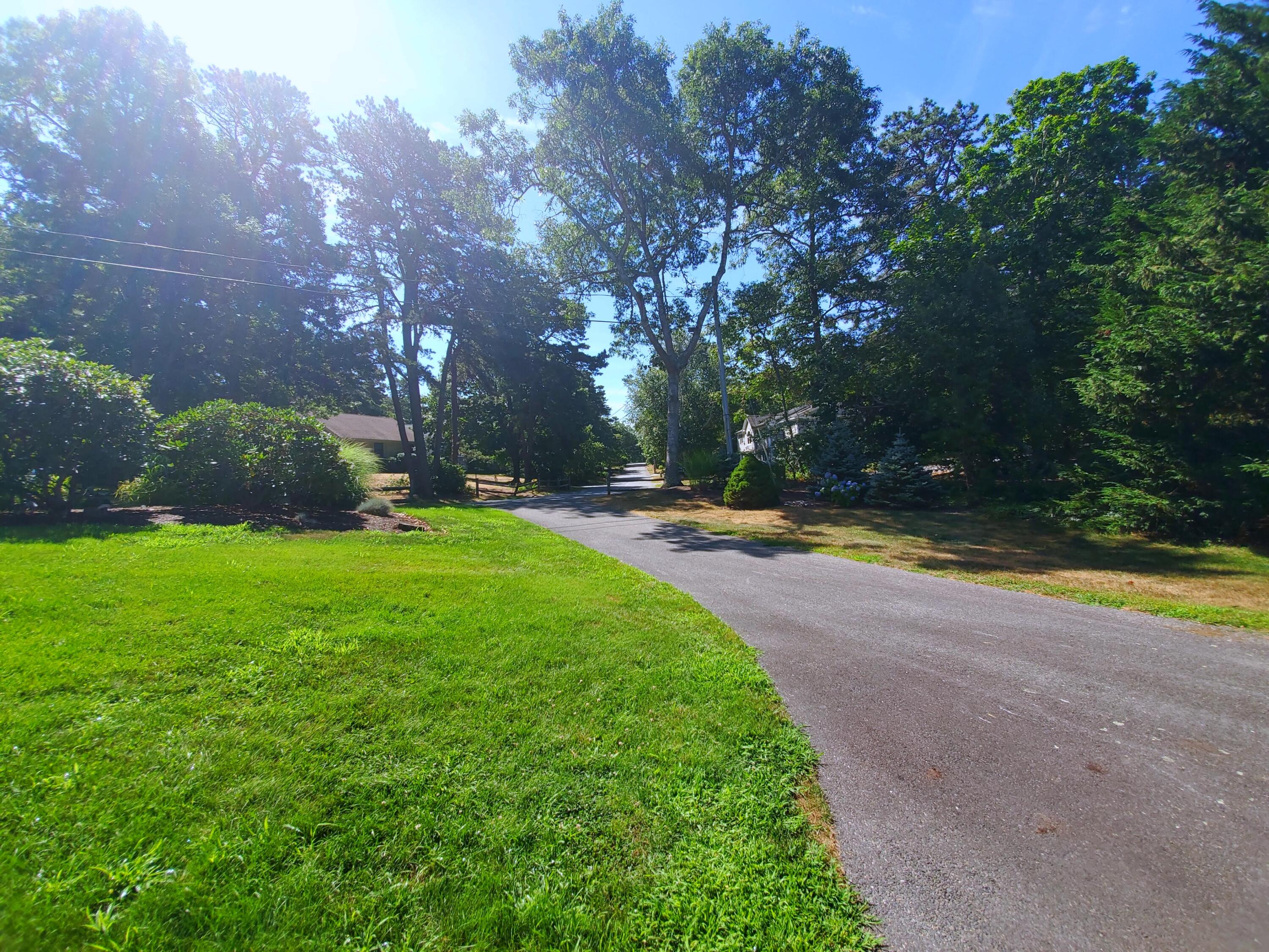 9 Buttonwood Road Harwich, MA 02645 - Photo 5 of 37 20220727_103805 ()