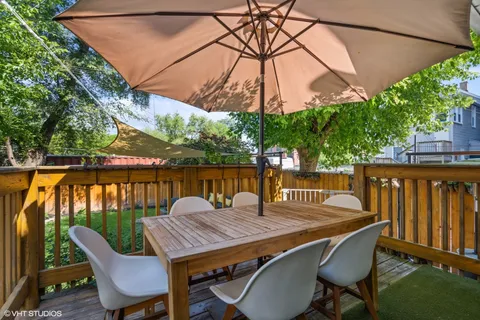 $850,000 | 2760 West St Mary Street, Chicago, IL 60647