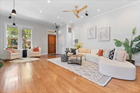 $850,000 | 2760 West St Mary Street, Chicago, IL 60647