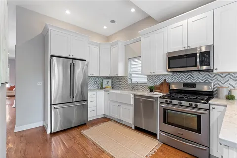 $850,000 | 2760 West St Mary Street, Chicago, IL 60647