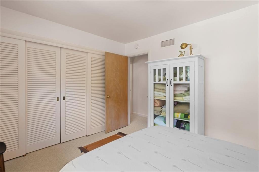 2306 Marbury Road Pittsburgh, PA 15221 - Photo 33 of 39 Gallery Image 33