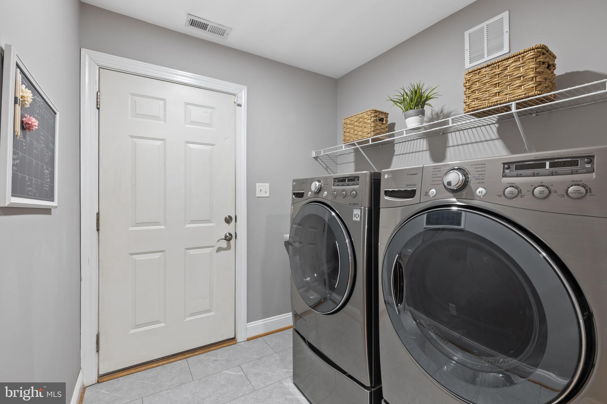7800 Burgess Road Pasadena, MD 21122 - Photo 26 of 77 Main floor laundry