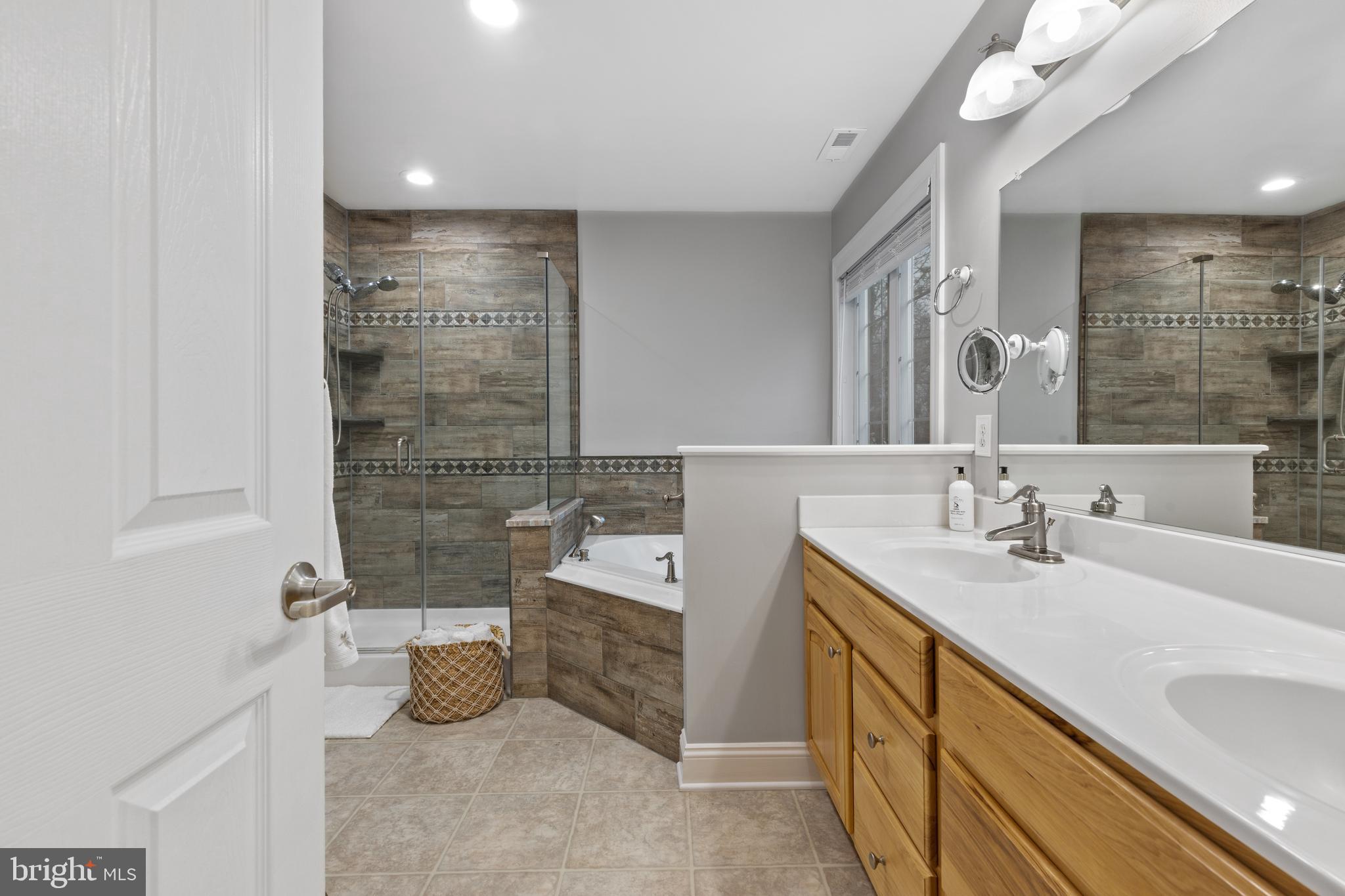 7800 Burgess Road Pasadena, MD 21122 - Photo 30 of 77 Gallery Image 30
