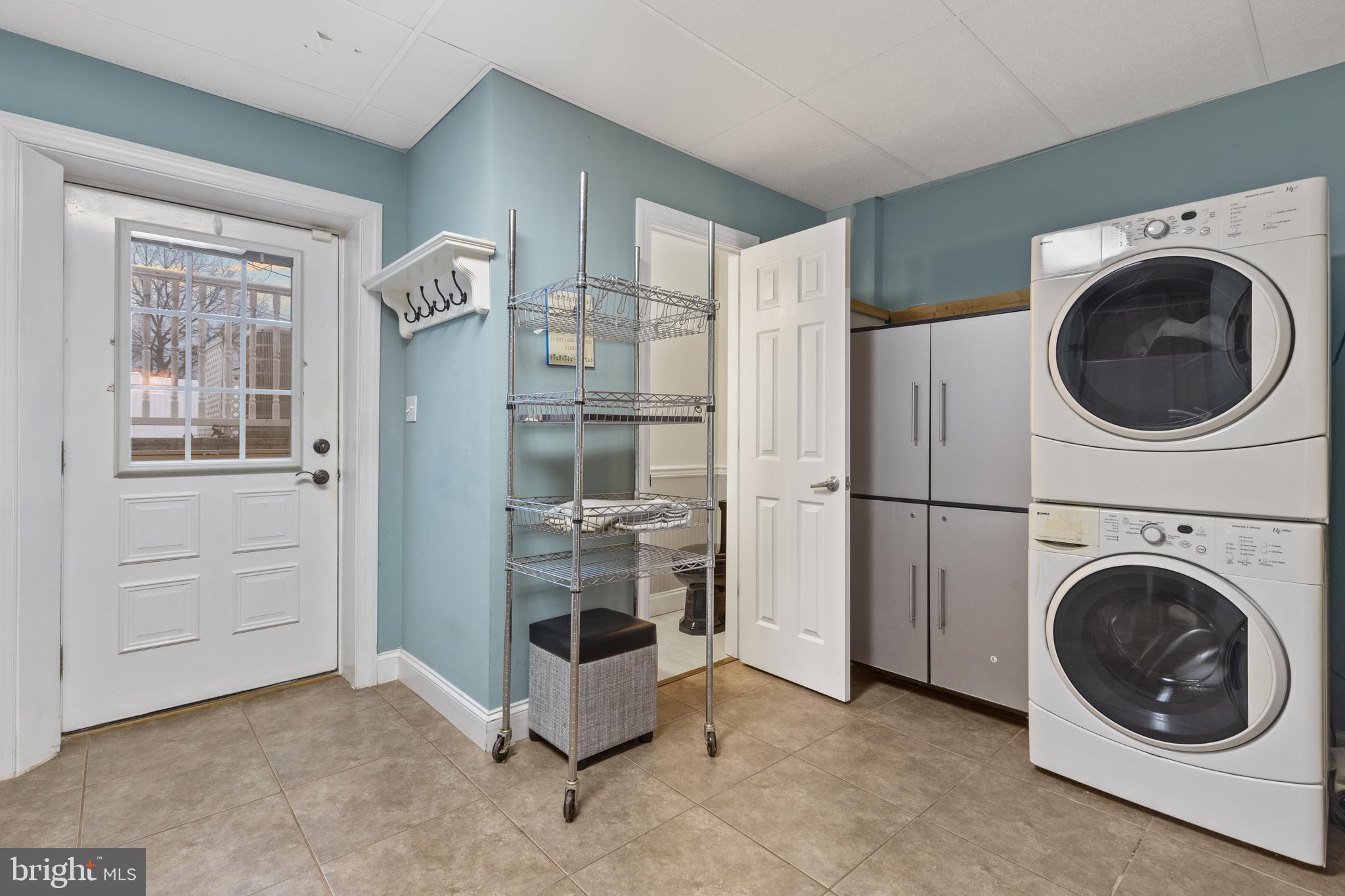 7800 Burgess Road Pasadena, MD 21122 - Photo 60 of 77 lower level 2nd laundry & full bath area