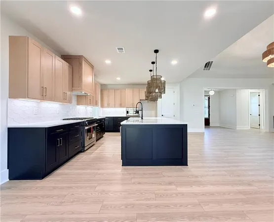 $869,900 | 122 Palisade Drive, Rydal, GA 30171