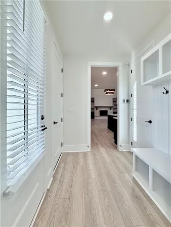 $869,900 | 122 Palisade Drive, Rydal, GA 30171