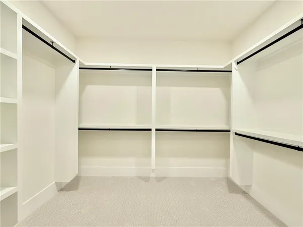 $869,900 | 122 Palisade Drive, Rydal, GA 30171