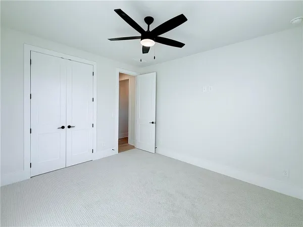 $869,900 | 122 Palisade Drive, Rydal, GA 30171