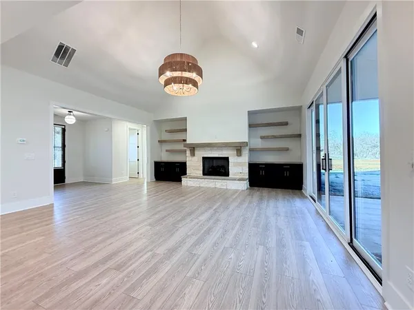 $869,900 | 122 Palisade Drive, Rydal, GA 30171