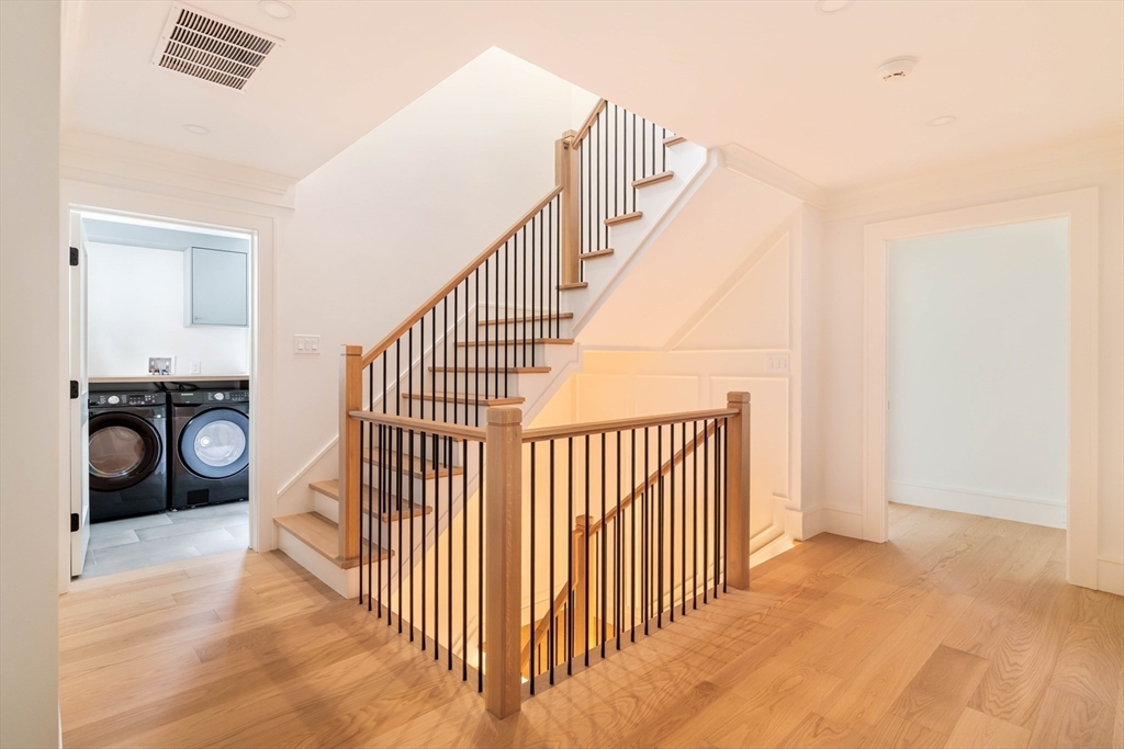 71 Walpole Street Dover, MA 02030 - Photo 18 of 42
