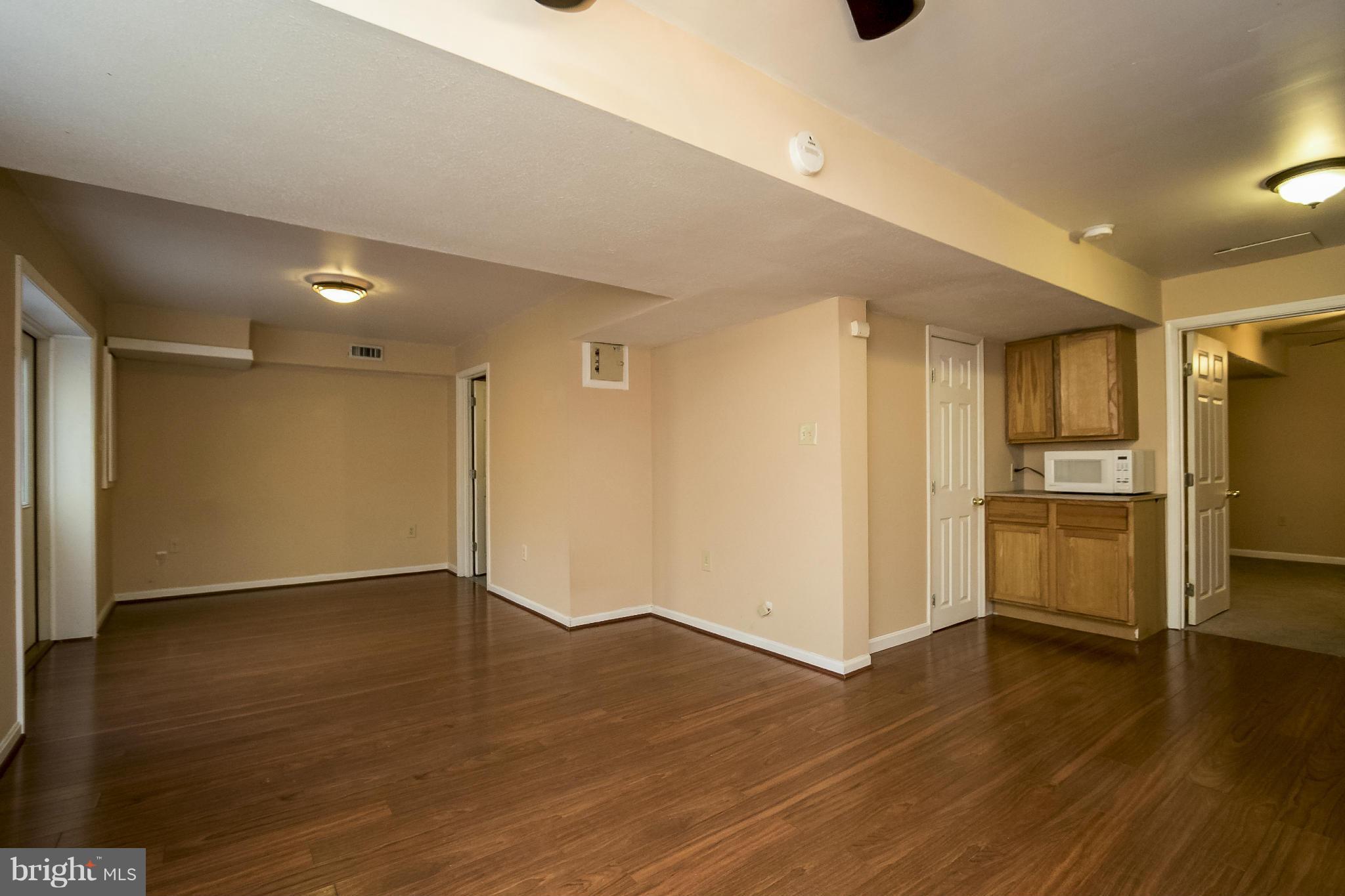 11706 Smithfield Road Manassas, VA 20112 - Photo 22 of 25 Basement with Full Bath!